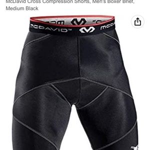 McDavid Cross Compression Boxer Shorts with hip spica - mens size small